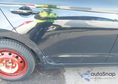 2017 Hyundai Elantra Se из США, поврежденный, VIN KMHD84LF1HU075601